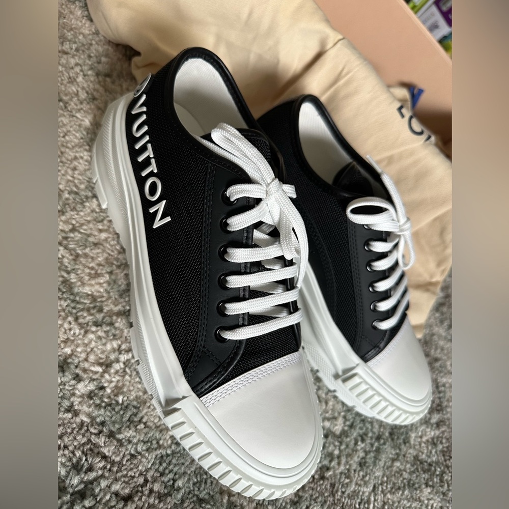 Louis Vuitton Classic Sneaker